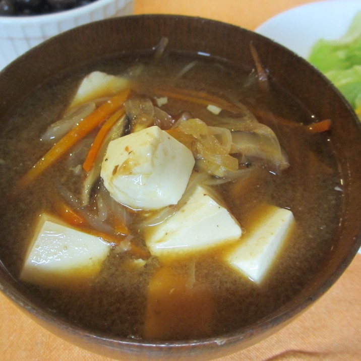 野菜出汁で豆腐の味噌汁